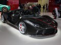 2016 Ferrari LaFerrari Aperta - Технические характеристики, Расход топлива, Габариты